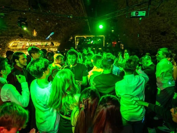 Zone Bar